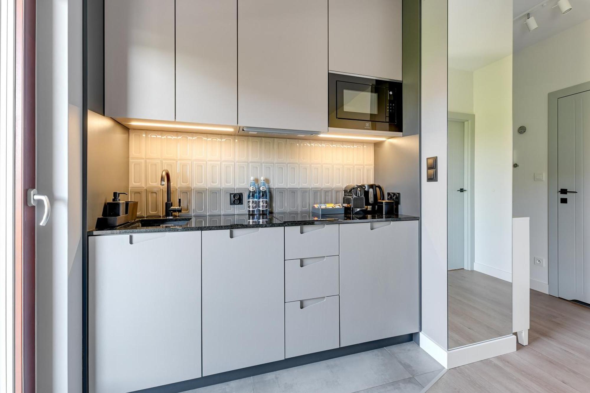 Aura III Apartments & Free Parking By Downtown Apartments Gdansk Room photo
